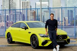 De tennisbal-achtige Mercedes van Roger Federer gaat onder de hamer