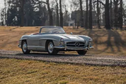 Wordt deze iconische Mercedes 300 SL Roadster voor een nieuw recordbedrag geveild?