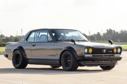 Verlangen naar het verleden met deze brute Nissan Skyline