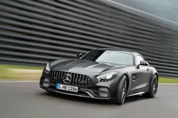 Mercedes AMG komt in de vorm van de GT C met nieuw smaakje
