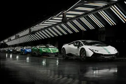 Lamborghini is jarig en trakteert op drie absolute kunstwerkjes