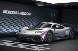 Daar is de auto der auto's dan eindelijk: de Mercedes-AMG One
