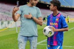 Genieten geblazen van kleine Kluivert bij Tiki Taka Touzani