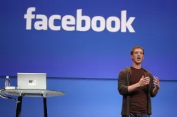 10 random feitjes over social-media gigant Facebook