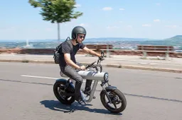 De Pocket Rocket is een bizarre e-bike op SpaceX niveau