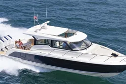 Tiara Yachts onthult luxe cruiser met 360 graden roterende lounge