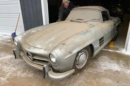 Mercedes-Benz 300 SL Roadster in het stof staan? Dan heb je een stoffige miljoen in handen