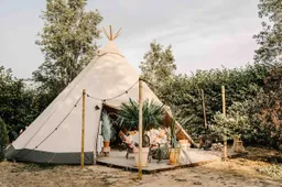 Airbnb’s most special: overnacht als een Indiaan in deze romantische tipi