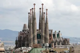 Bouw laatste toren Sagrada Família gestart