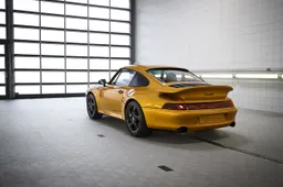Porsche heeft één gloednieuwe 993 gebouwd en die is voor een megabedrag geveild