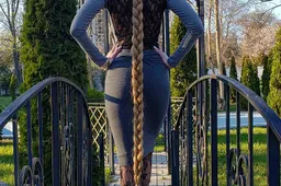 34-jarige vrouw weigert haar te knippen en is een real-life Rapunzel