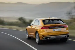 Audi Q8 is de nieuwe sportieve SUV aan het front