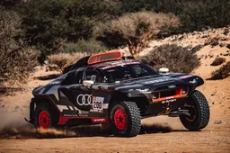 De Audi RS Q e-tron is een belachelijk snel Dakar monster