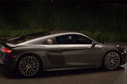 Audi showt de waanzinnige schoonheid van de nieuwe R8 V10