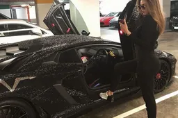 Russisch model Daria Radionoca pronkt met haar Lamborghini Aventador vol met diamanten