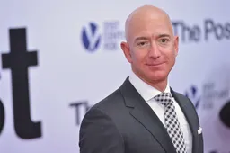 Amazon-oprichter Jeff Bezos gaat met eigen raket de ruimte in