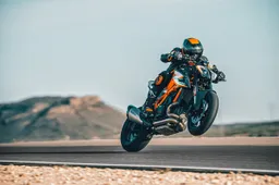 KTM presenteert ultrazeldzame raceversie 1290 SUPER DUKE RR