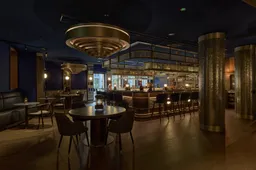 Flaneren in Den Haag doe je in nieuwe koffie- en cocktailbar Ultramarijn Wonderbar
