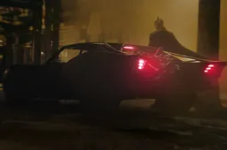 Batman mag in de nieuwe film in deze zieke Batmobile rijden