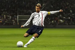 10 random feitjes over vrijetrappenspecialist David Beckham