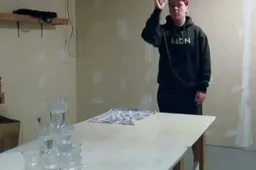 Deze guy moet je in je team hebben tijdens een potje beer pong