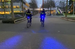 'Politiebikers' krijgen blauwe zwaailamp op de fiets