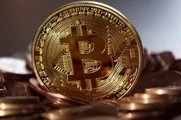 Bitcoin stijgt tot ongekende hoogte en nadert de 10.000 dollar