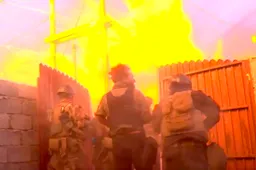 Heftige beelden van een bomaanslag op een legerkonvooi in Irak
