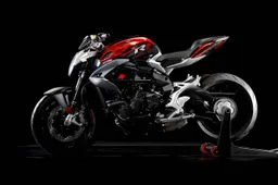 De MV Agusta Brutale 800 RR wil jij in je garage hebben