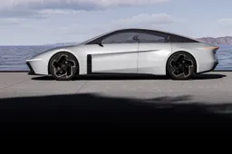 Chrysler gaat op elektrische tour met de komst van hun Halcyon Concept