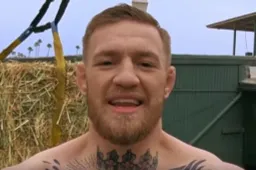 Conor McGregor maakt je verbaal kapot in deze roast