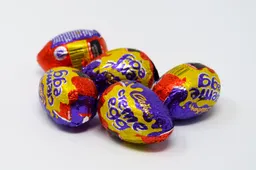 Man krijgt dikke gevangenisstraf voor diefstal van chocolade eieren