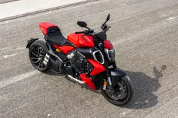 Showbike Ducati Diavel V4 is de fancy Lamborghini onder de motoren