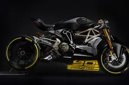 Ducati viert zijn negentigste verjaardag met de bloedmooie DraXter