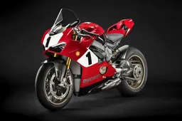 Ducati blaast de legendarische 916 nieuw leven in met jubileumeditie