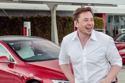 Visionair Elon Musk gaat chip voor hersenen produceren om muziek te luisteren