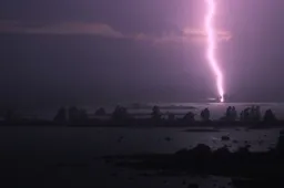 Storm time-lapse maakt je extra dankbaar voor een dak boven je hoofd