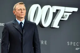 Daniel Craig tekent voor nog twee Bondfilms
