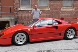 Dit is waarom de Ferrari F40 zo'n hoog prijskaartje heeft