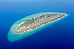 Het schitterende Funadhoo-eiland midden in de Maldiven is te koop