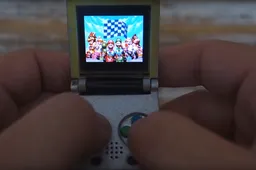Deze mini Game Boy past gewoon aan je sleutelhanger