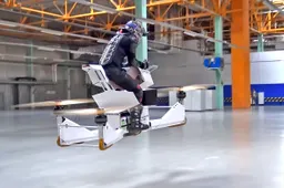 Over niet al te lang kan jij vliegend naar je werk met de Hoversurf Scorpion-3