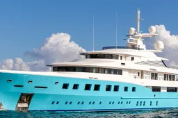 Luxejacht Axioma van Russische zakenman levert gigantisch veel money op tijdens veiling