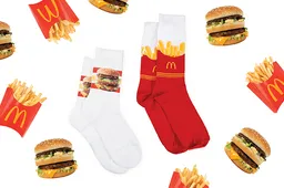 McDonald's viert McDelivery Day met nieuwe kleding collectie