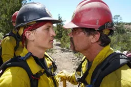 Only The Brave toont dappere brandweermannen die gigantische bosbranden bevechten