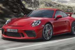 Luister hoe de nieuwe Porsche 911 GT3 over het asfalt scheurt