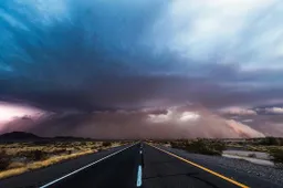 Fotograaf maakt haarscherpe beelden van zieke storm