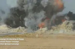 Franse Special Forces blazen IS-terrorist in auto vol explosieven op