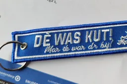 FC Den Bosch maakt excuses na verlies van 13-0 met "Dat was kut!" sleutelhanger