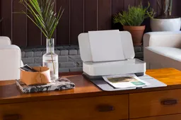 HP bewijst met ‘s werelds eerste Smart Home-printer dat printen niet stilstaat